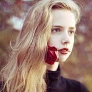 Meet your Posher, Madeline